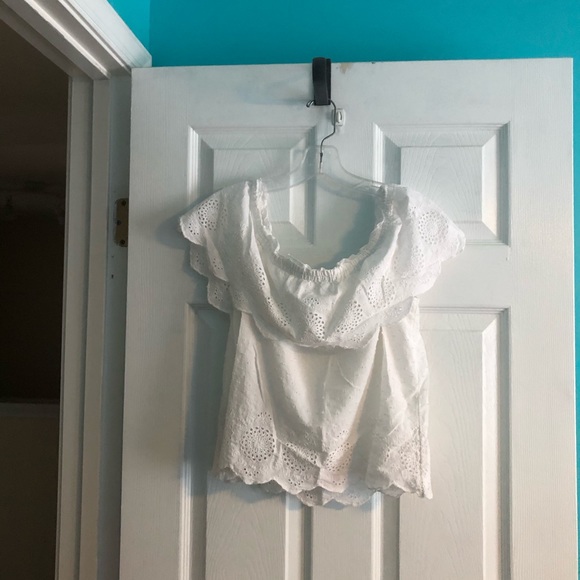 American Eagle Outfitters Off the Shoulder Top - Picture 2 of 5